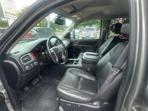 Used 2013 GMC Sierra 2500 SLT w/ SLT Convenience Package image 10