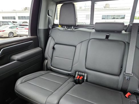 Used 2025 Chevrolet Silverado 2500 LTZ w/ Trail Boss Package AWD/4WD image 13