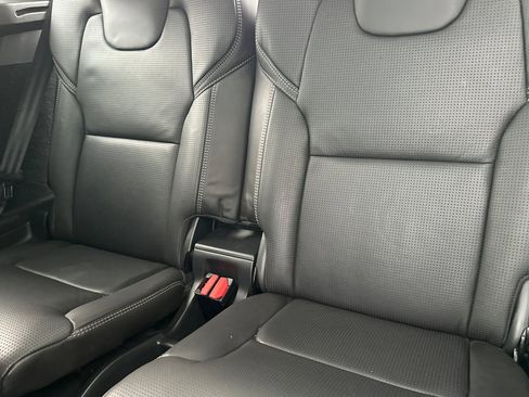 Used 2017 Volvo XC90 T6 Inscription w/ Vision Package image 17