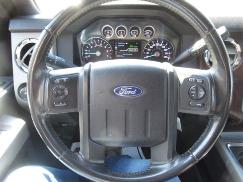 Used 2016 Ford F250 Lariat w/ Chrome Package image 23