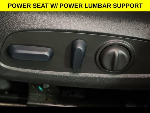 Used 2024 Chevrolet Malibu LT FWD image 5