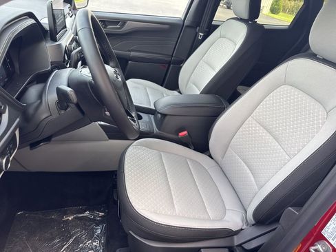 New 2026 Ford Escape Active w/ Cold Weather Package AWD/4WD image 18