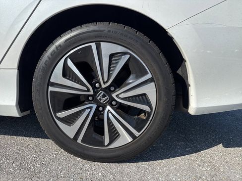 Used 2017 Honda Civic EX-L image 20