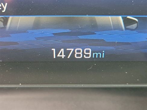 Used 2025 Chevrolet Equinox LT image 21