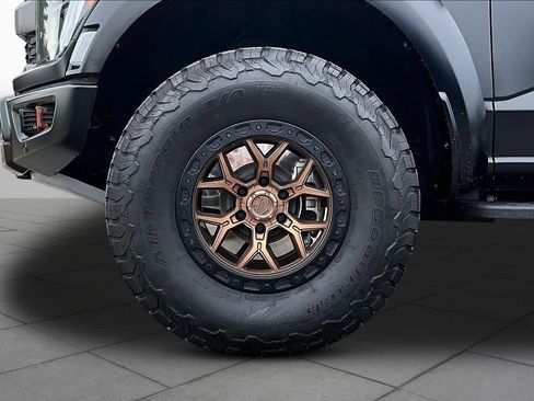 Used 2023 Ford F150 Raptor AWD/4WD image 11