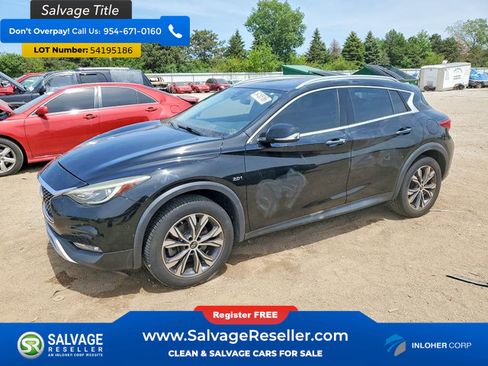 Used 2017 INFINITI QX30 Premium w/ Navigation Package AWD/4WD image 1