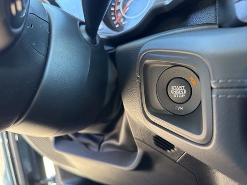 New 2026 Jeep Gladiator Sport image 13