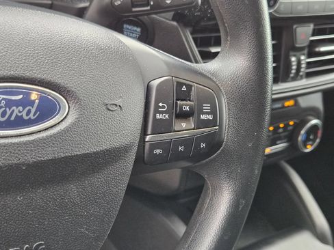 Used 2025 Ford Escape Active AWD/4WD image 18