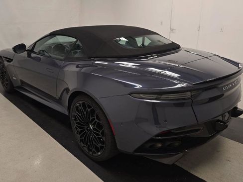 Used 2021 Aston Martin DBS Superleggera Volante image 4