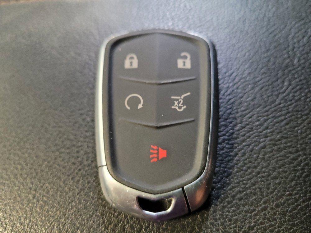 Used 2019 Cadillac XT4 Sport w/ Driver Awareness Package FWD image 32