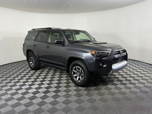 Used 2021 Toyota 4Runner TRD Off-Road AWD/4WD image 7