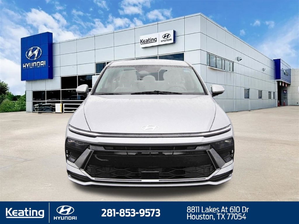 Certified 2025 Hyundai Sonata SEL FWD image 2