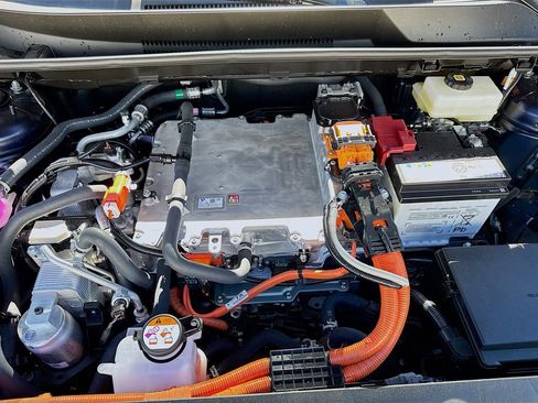 New 2026 Subaru Solterra Premium image 39