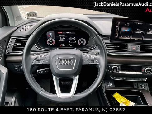 Used 2023 Audi Q5 2.0T Premium Plus w/ Premium Plus Package AWD/4WD image 5