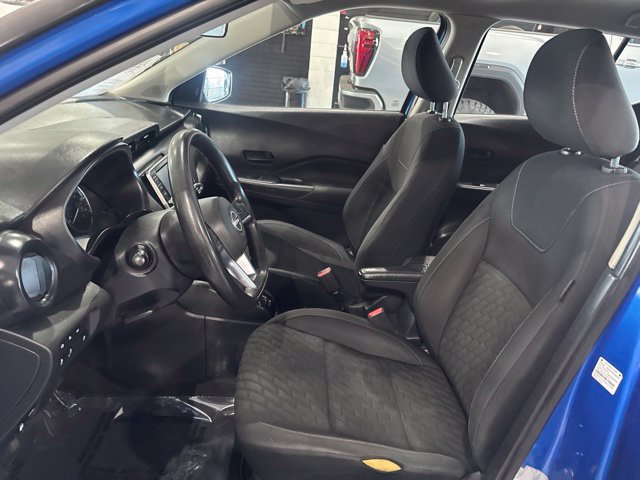 Used 2022 Nissan Kicks S FWD image 16
