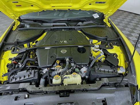 Used 2023 Nissan Z w/ Floor Mat Package (L93) RWD image 28