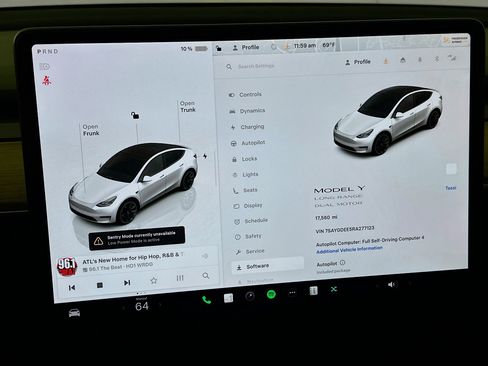 Used 2024 Tesla Model Y Long Range image 17