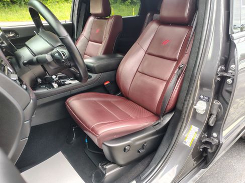 Certified 2024 Dodge Durango R/T AWD/4WD image 18
