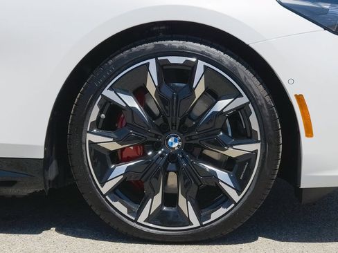 New 2027 BMW i5 eDrive40 w/ M Sport Package RWD image 5