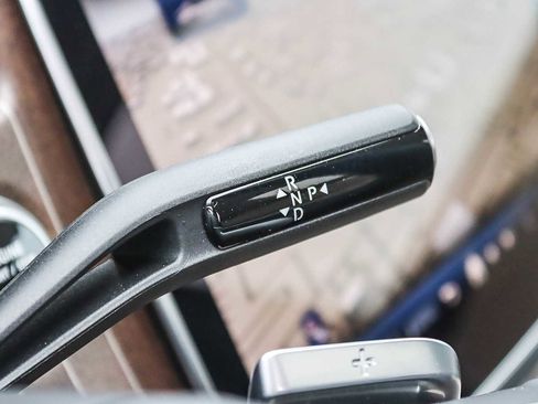 Used 2024 Mercedes-Benz E 450 4MATIC Sedan image 19