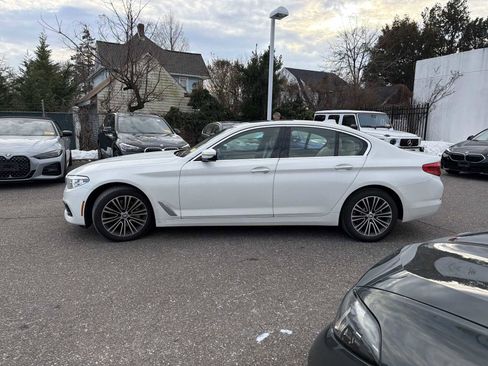 Used 2018 BMW 530i xDrive 530i xDrive image 3