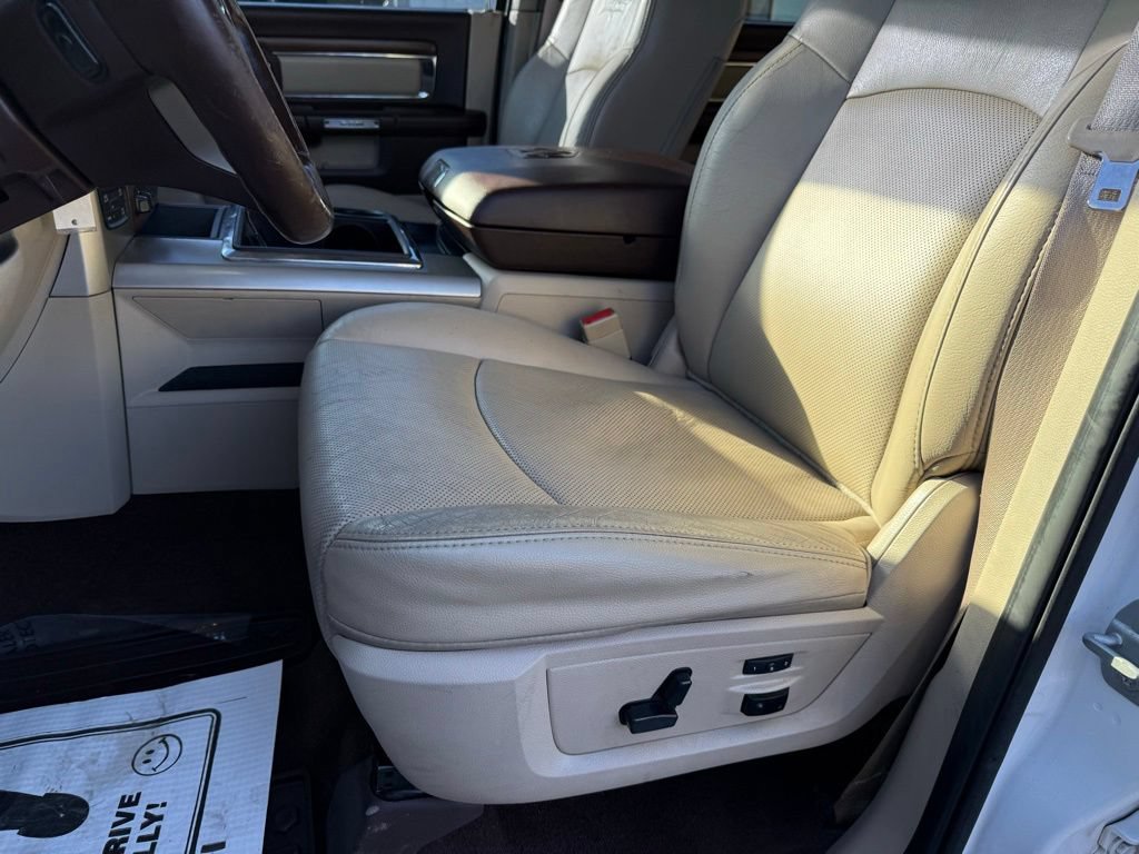Used 2015 RAM 1500 Laramie AWD/4WD image 14