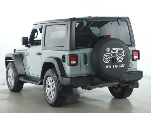 Used 2023 Jeep Wrangler Sport AWD/4WD image 37