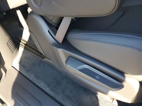 New 2026 Kia Carnival SX Prestige FWD image 31