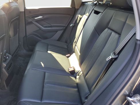 Used 2025 Audi Q6 e-tron Premium w/ Convenience Package image 14