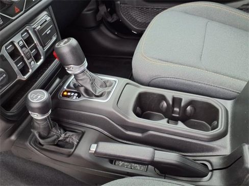 Used 2024 Jeep Wrangler Sahara w/ Technology Group image 19