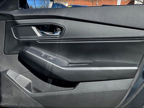 Used 2023 Honda Accord EX-L image 19