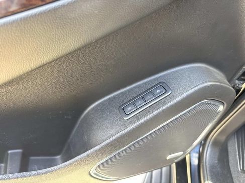 Used 2019 GMC Yukon XL SLT RWD image 21