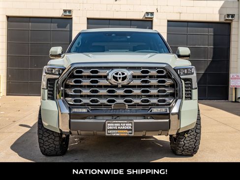Used 2025 Toyota Tundra Platinum AWD/4WD image 4