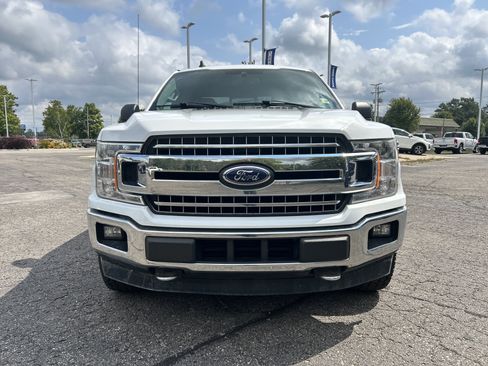 Used 2019 Ford F150 XLT w/ Equipment Group 302A Luxury AWD/4WD image 9