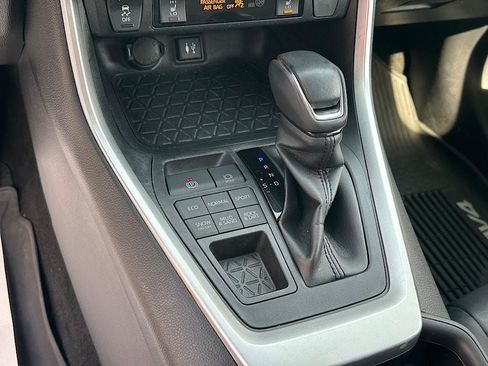 Certified 2019 Toyota RAV4 XLE Premium w/ Cold Weather Package AWD/4WD image 24