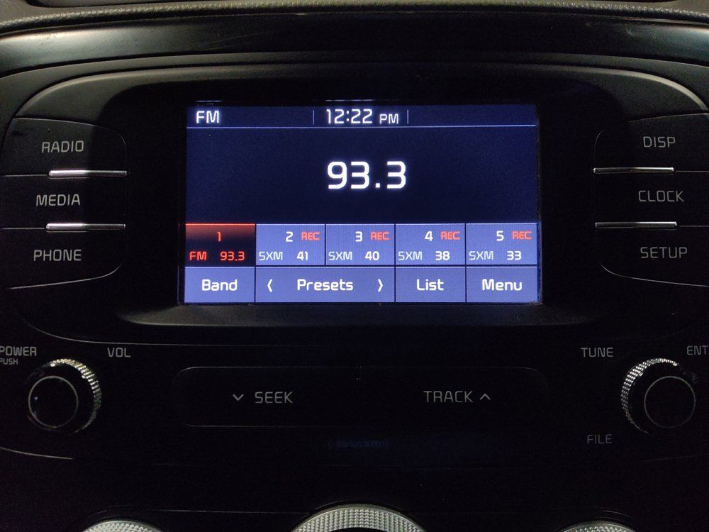 Used 2019 Kia Soul FWD image 25