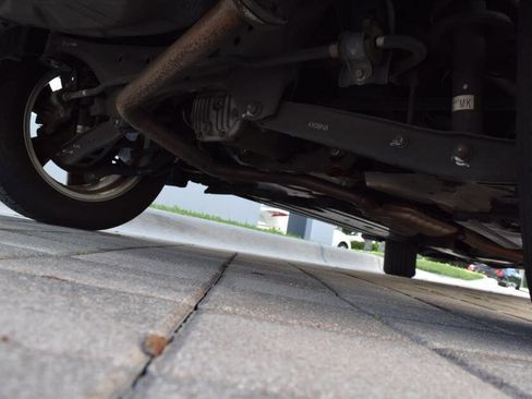 Used 2015 Subaru Forester 2.5i Premium w/ All-Weather Package AWD/4WD image 96