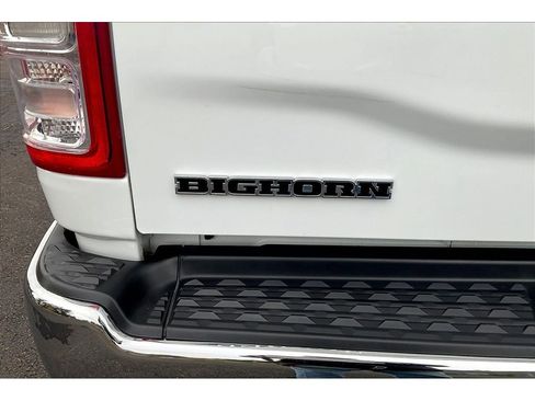 Used 2022 RAM 2500 Big Horn w/ Cold Weather Group image 8