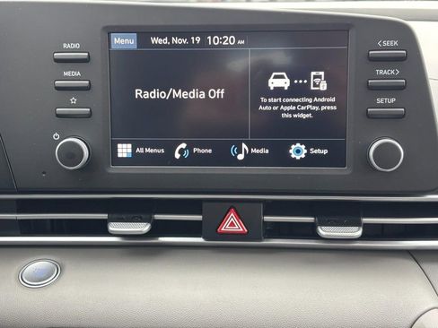 New 2026 Hyundai Elantra SEL Sport image 9