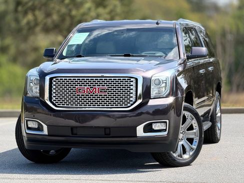 Used 2016 GMC Yukon XL Denali w/ Enhanced Security Package image 2
