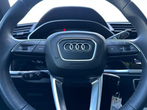 Used 2025 Audi Q3 2.0T Premium AWD/4WD image 25