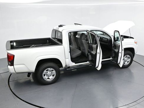 Used 2023 Toyota Tacoma SR AWD/4WD image 35