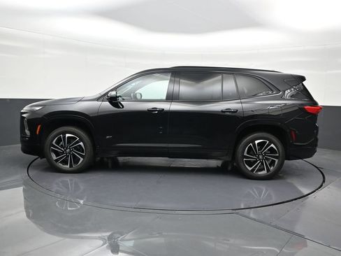 Used 2025 Buick Enclave Sport Touring image 2