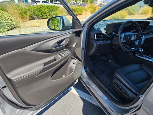 Used 2024 Buick Envista Avenir FWD image 15