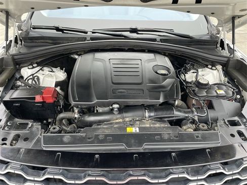 Used 2019 Land Rover Range Rover Velar S image 30