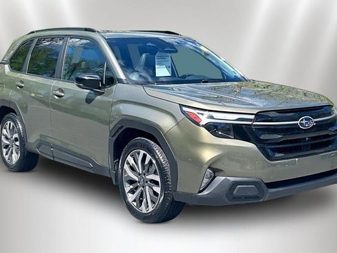 Certified 2025 Subaru Forester Touring w/ Popular Package - Touring AWD/4WD image 1