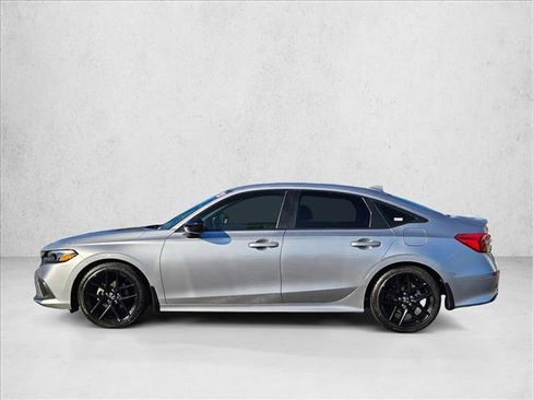 Used 2023 Honda Civic Sport image 9