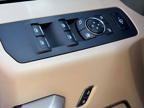 Used 2019 Ford F250 Lariat AWD/4WD image 33