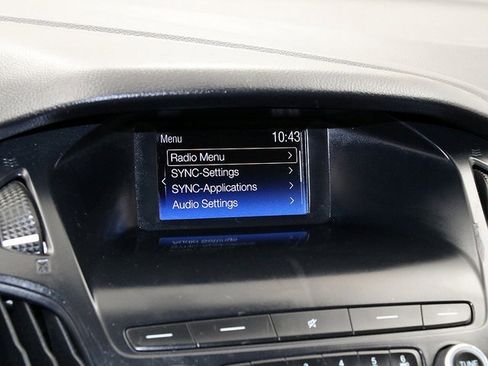 Used 2018 Ford Focus S image 16