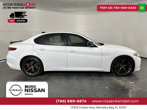 Used 2018 Alfa Romeo Giulia Ti Sport w/ Quick Order Package 22S Sport image 13